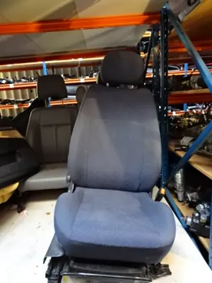 Sièges avant