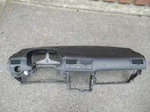 Armaturenbrett Airbag