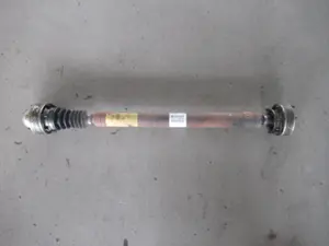 Kardanwelle / Zentralwelle