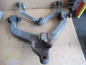 Querlenker vorne links