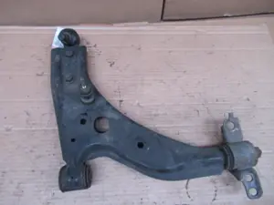 Querlenker vorne rechts