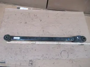 Querlenker hinten rechts