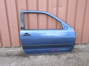 Türe rechts (2/3-türig)