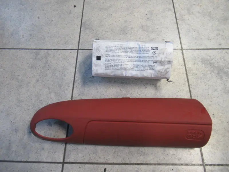 Airbag avant droit