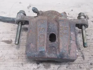 Bremszange hinten links