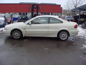 Türe links (2/3-türig)