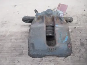 Bremszange vorne rechts