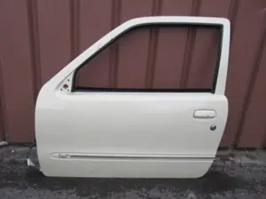 Türe links (2/3-türig)