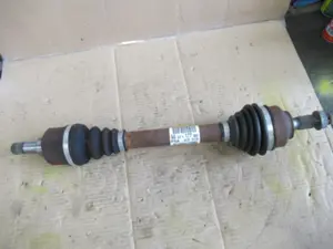 Antriebswelle vorne links