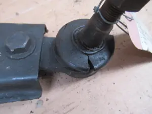 Querlenker vorne rechts