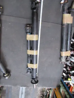 Kardanwelle / Zentralwelle